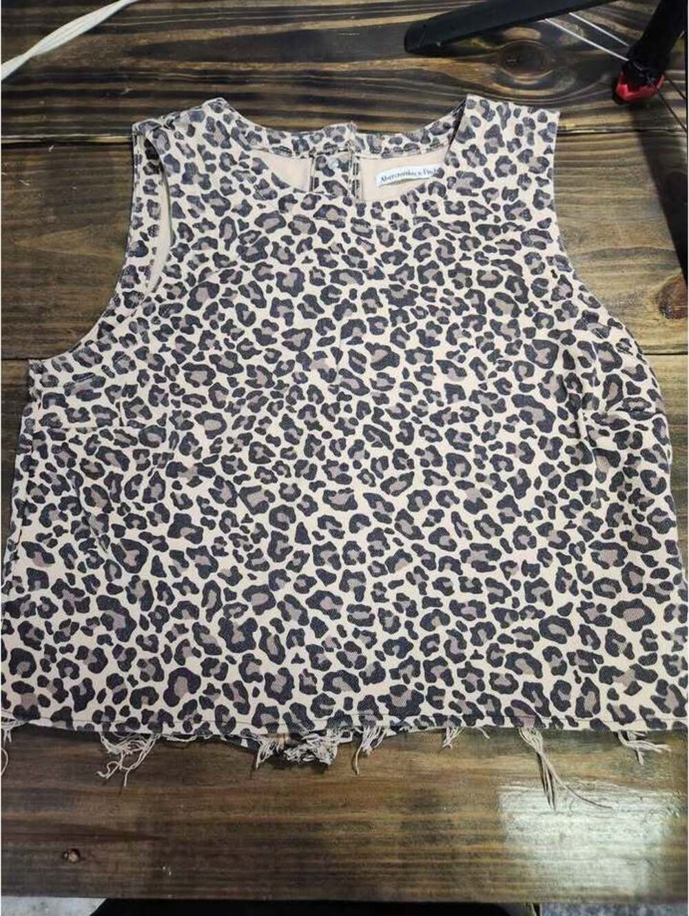 Abercrombie & Fitch Leopard Print Denim Crop Top Size Small